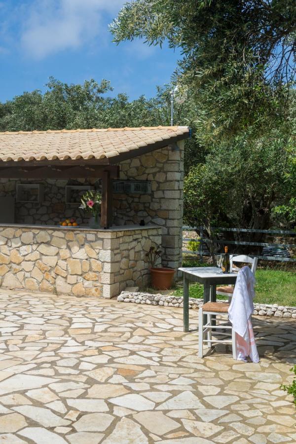 Villa Elaia Suites & Apartments No.3 Γάιος Εξωτερικό φωτογραφία