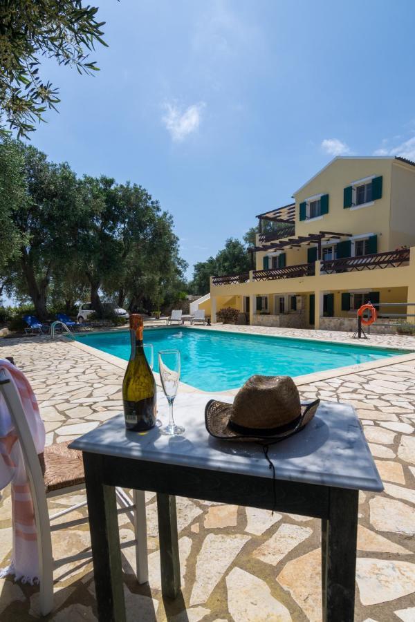 Villa Elaia Suites & Apartments No.3 Γάιος Εξωτερικό φωτογραφία